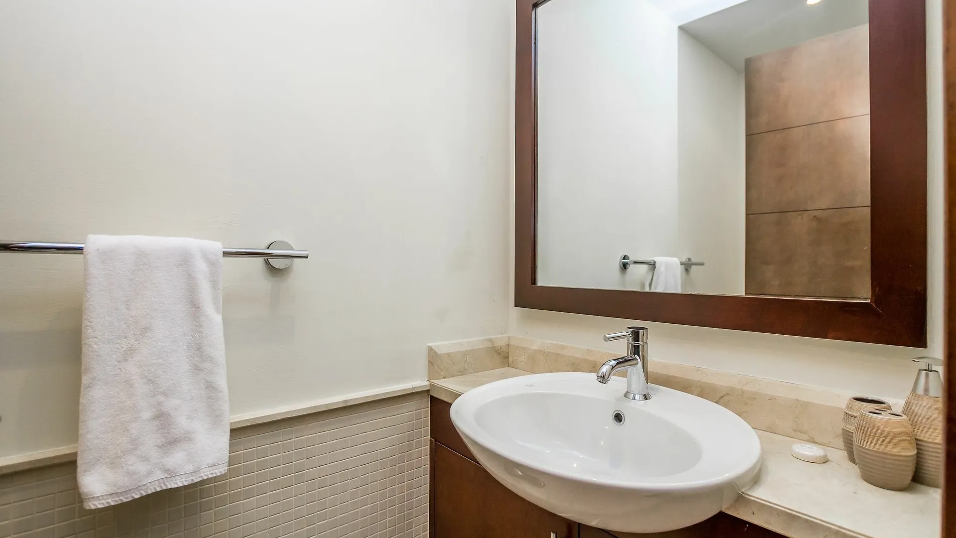 Dhh - Best Option For 1Br In Down Town, South Ridge 4, Partial Burj Khalifa View Dubai United Arab Emirates